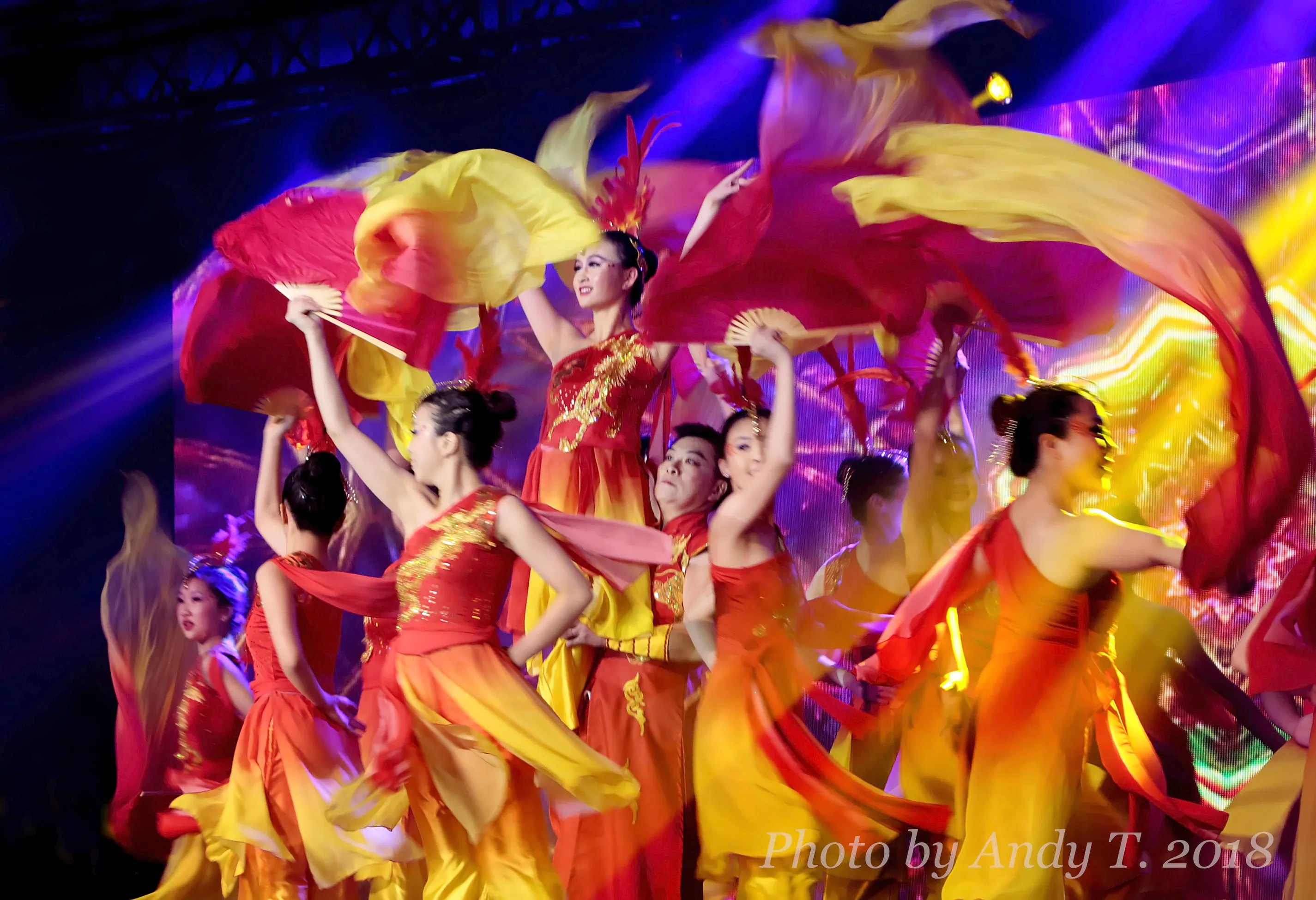 Chinese Collectives Arts Association dance performance photographed by Andy T.
